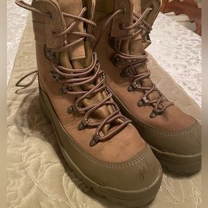 Mountain hiking boots